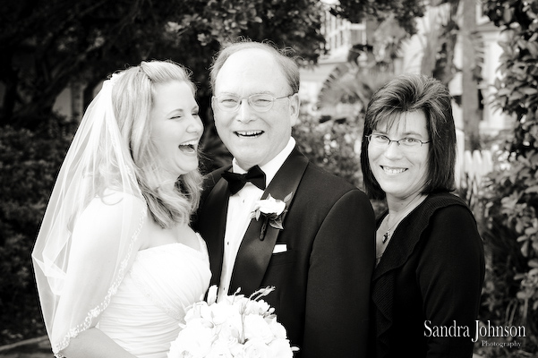 Best Courtyard Lake Lucerne - IW Phillips House Wedding Photos - Sandra Johnson (SJFoto.com)